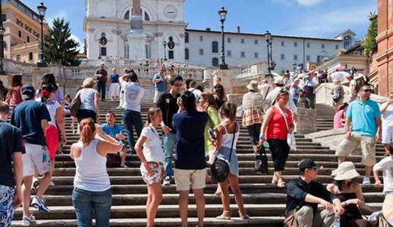 Для спасения летнего туристического сезона Италия занялась островами