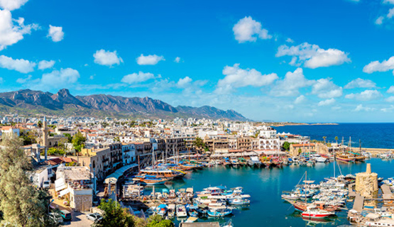 Кипр отменяет ограничения для привитых туристов с 10 мая