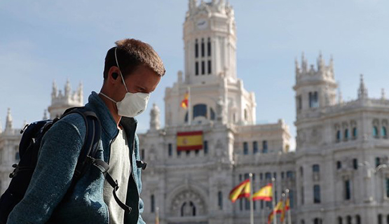 Испания отменила маски для туристов