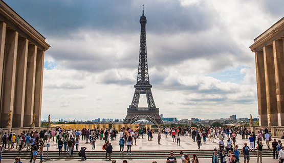 Париж остается самым популярным в мире, но к 2032 году Пекин его обгонит